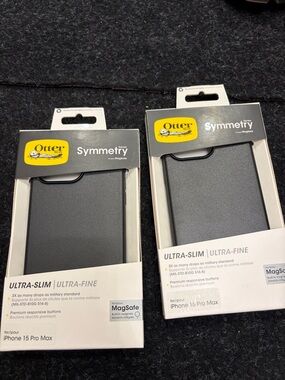 OtterBox Symmetry Series Slim Phone Case in Black (Pair)